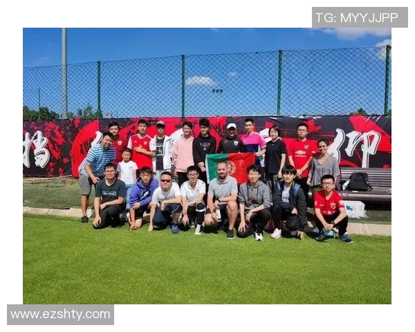 与足球明星零距离互动体验尽享激情与荣耀的时刻